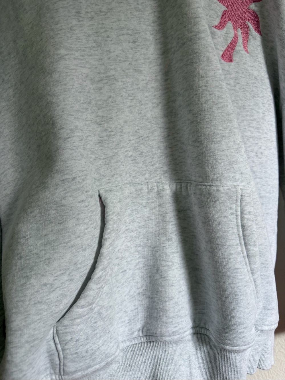 PINK PALM PUFF "Hawaii Hibiscus" Hoodie in Heather Cloud - Picture 6 of 10